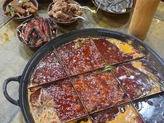 -正南齊北重庆老火锅(光华村直营店)