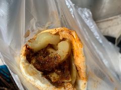 -老鼓楼麻辣烫夹馍