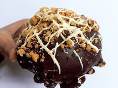 焦糖donuts-OUR Bakery(SKP-S店)