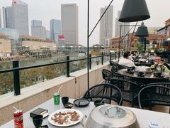 露天位-狮伙海鲜捞(千灯湖店)
