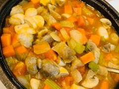 时蔬炖牛尾-南山鲜虾面·活鲜小馆·海味大连菜(南山总店)