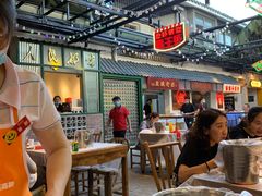 大堂-霸王虾·麻辣小龙虾(清水河公园店)