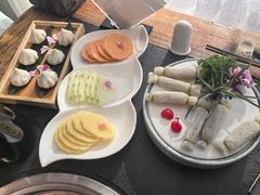-大匠工房古船木艺术餐厅·猪肚鸡专门店(长白仙岛店)