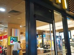 门面-麦当劳(海岸城店)
