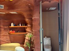 -幸栖洞穴设计酒店(成都春熙路店)