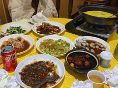 -鹿港小镇经典老上海菜(长乐路店)