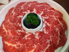 -洪氏嗨捞·广东猪肚鸡·椰子鸡火锅(西咸万象城店)