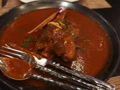 红咖喱羊腿-Tiffin by La Sala