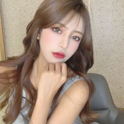 -AYO SALON