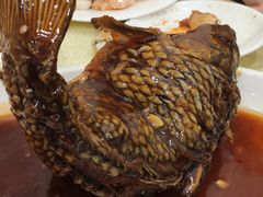 罾蹦鲤鱼-奥华餐厅·老张记(台基厂店)