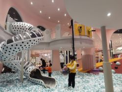 -奈尔宝·儿童乐园·亲子餐厅(鄞州万达店)