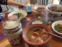 -黄泥岗·地道湖北菜(奥特莱斯店)