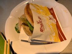 -一叶一世界•素食餐厅(环球中心店)