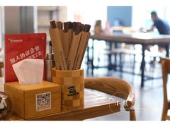 -海盗虾饭·剥好的小龙虾饭(SOHO尚都店)