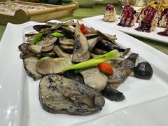 -乡村馕坑肉·烧烤·新疆菜·本地人更爱吃(阿勒泰首店)