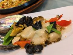 -金沙滩海鲜餐厅·海肠捞饭·手工水饺·无预制菜(梅江龙水园店)