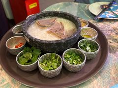 -浩海火燒雲傣家菜(芮欧百货店)