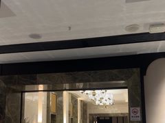 -万泊酒店(长沙五一广场国金中心店)