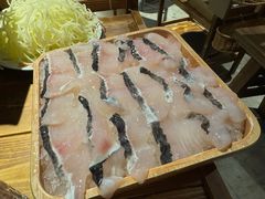 -旧街市鲜货老火锅(大光路店)