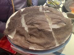 -爱你您·自家鱼塘·活水喷泉鱼火锅(八里店)
