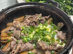 -容里煲仔饭(利丰北路店)