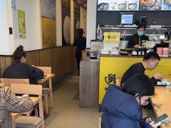 -老娘舅(吴淞路店)