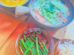 -有红鸡毛店·砂锅菜(抚琴夜市店)