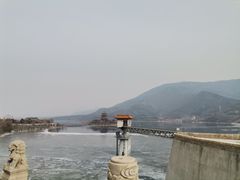 -十三陵水库