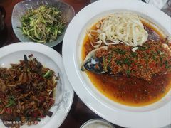 -湖南人家湘菜馆(镇江路店)