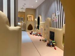 -奈尔宝·儿童乐园·亲子餐厅(前滩店)