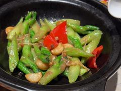 -肥仔文澳门猪骨煲(南京西路店)