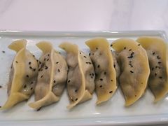 -财兜兜大黄山小馄饨