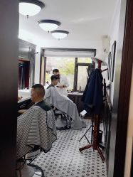 -绅仕門男士理发馆