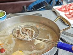 -罗二娘·鲜切牛自助火锅(罗湖东门步行街店)