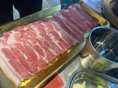 -哈哈碳都·牛肋条无限自助烤肉(台江万达店)