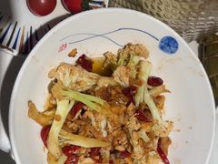-湘鼎盛·大厨鲜炒湖南味(高新银泰店)