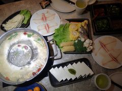 -丽江龙继斑鱼庄(罗宾森购物广场店)