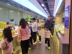 -新艺自助美食城(中山路店)