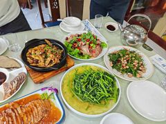 -杨记小骨头羊杂馆(南五马路店)