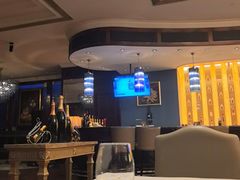 -龙虾酒吧扒房(宁波香格里拉店)
