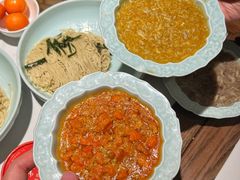 -裕兴记•蟹黄面馆(人民广场店)