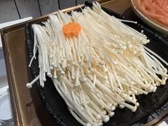 -牛村来人潮汕牛肉火锅(西单店)