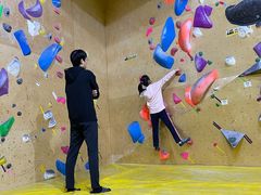 -问山MountQuest攀岩馆