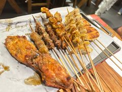 -万记麻辣烫国展总店