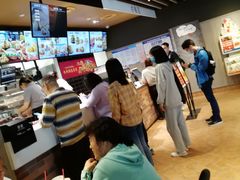 -肯德基(中纬店)