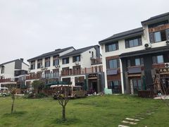 -七的湖·晚芳亭·阳澄湖农家菜·大闸蟹(莲花岛店)
