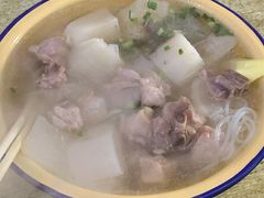 -燕子煨汤(山海关路店)