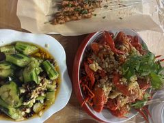 -老街烧烤大排档·地道湖北菜·龙虾馆(汉口火车站店)