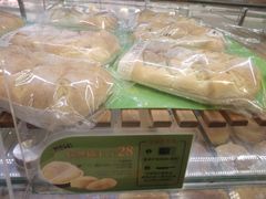 拉丝猫王-BreadTalk面包新语·烘焙蛋糕(东方宝泰广场店)