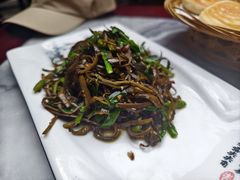 -蔼若春.传承三十年云南菜(金碧公园店)
